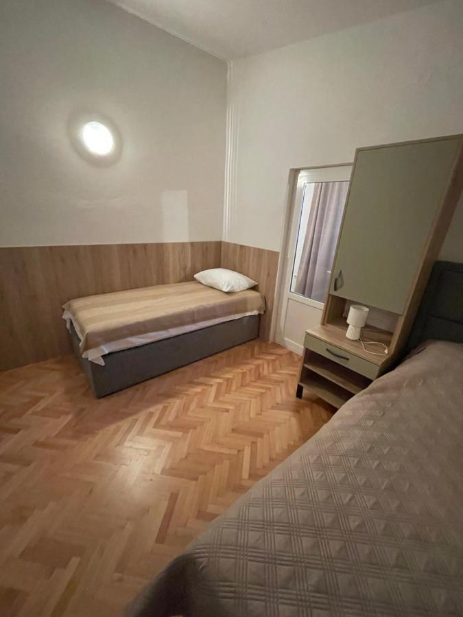 Diana Rooms And Apartments Стариград-Паклениця Екстер'єр фото
